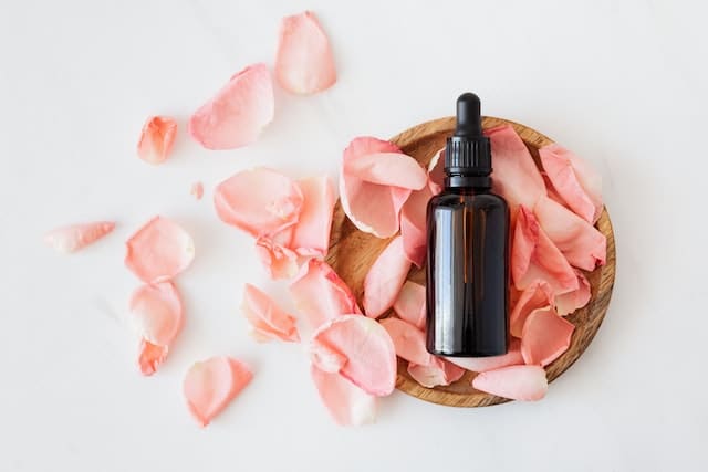 Ayurveda Massage – warme Öle und fließende Bewegungen auf dem ganzen Körper