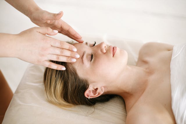 Rückenmassage Anleitung – Schritt für Schritt Partnermassage zuhause